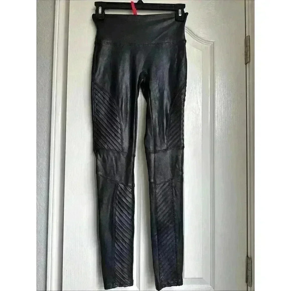SPANX Women’s Faux Leather MOTO Leggings Black Size Small Shiny Stretch - Picture 1 of 8